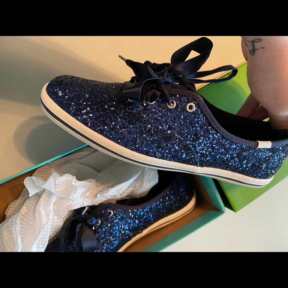 KATE SPADE NAVY GLITTER KEDS